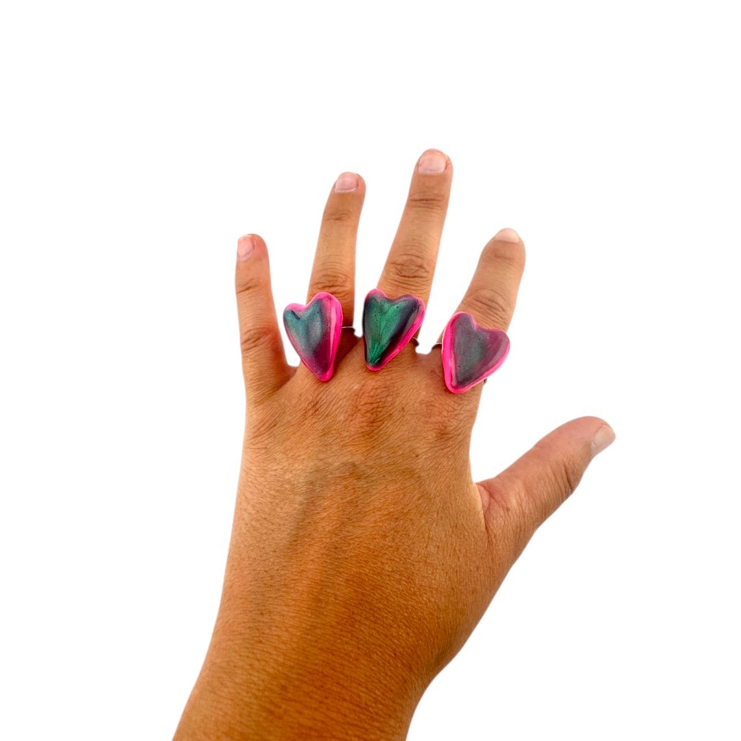 Anillo corazón ojo de gato verde